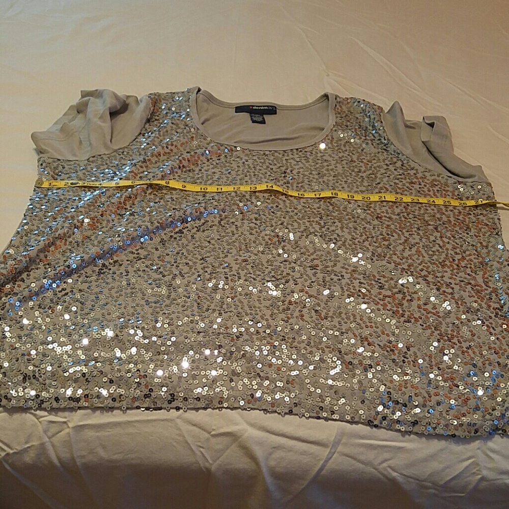 Sequin tshirt